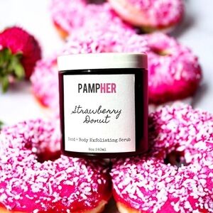PAMPHER STRAWBERRY DONUT HAND + BODY EXFOLIANT SCRUB